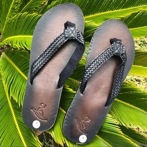 FREE Beach and Boardwalk Sandals